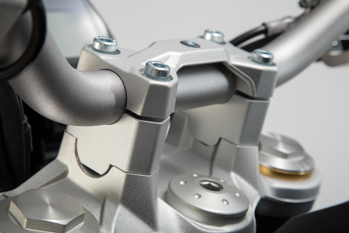Handlebar Risers Silver 30mm For BMW F850GS/GSA – SW-Motech