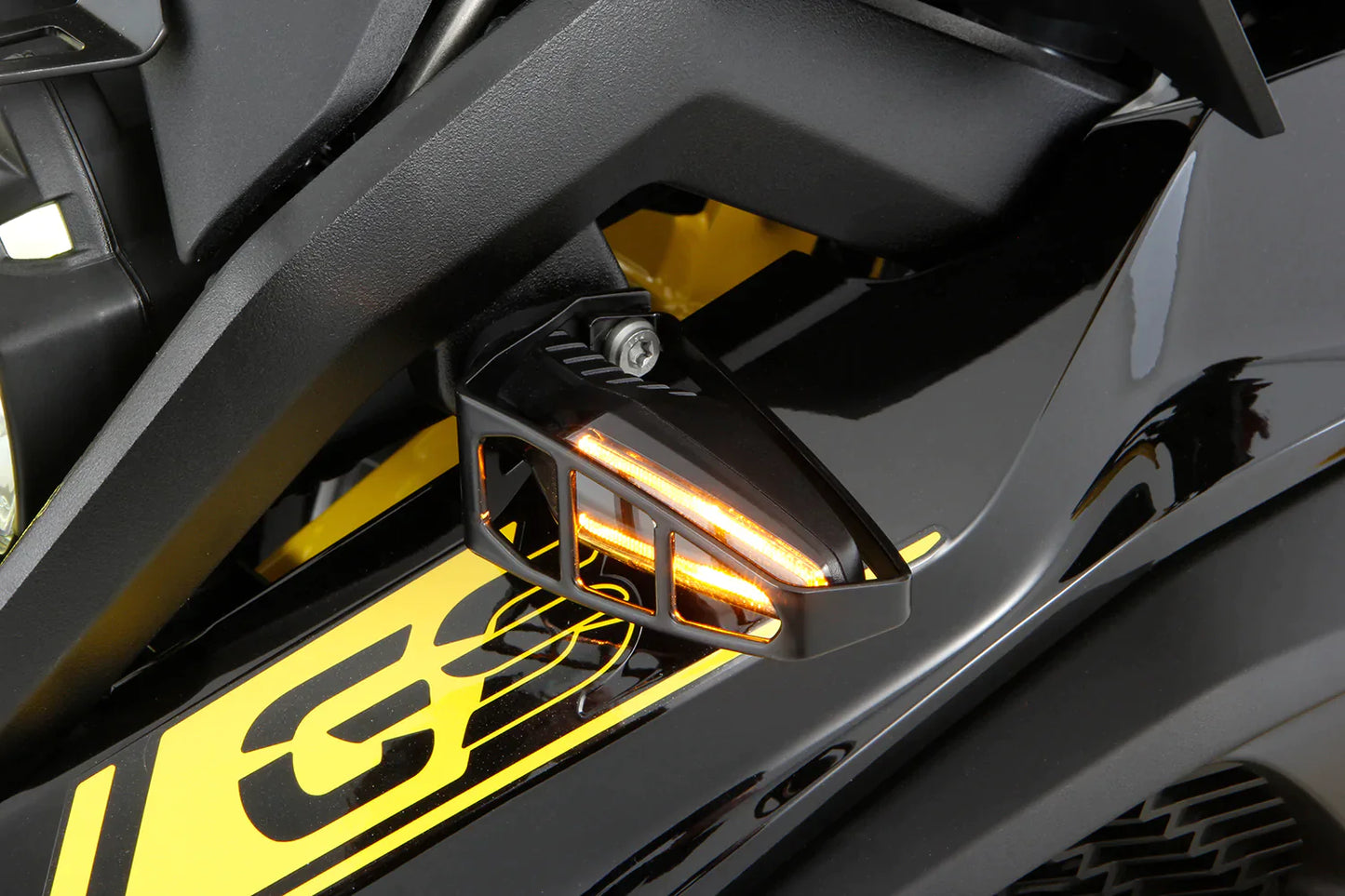 BMW Motorrad - Multi functional Indicator Guard FRONT - Wunderlich