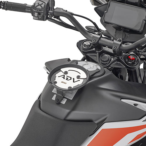 Tank Lock For KTM 790/890 Adventure 2023-2024 - Givi - BF51-KTM