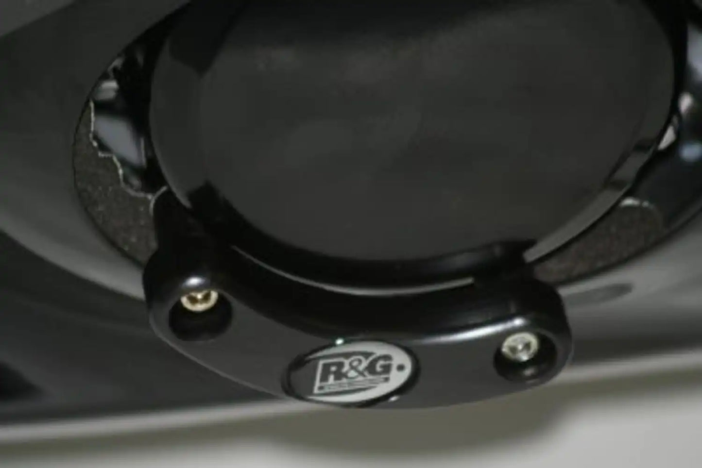 Engine Case Sliders For Suzuki Hayabusa-R&G