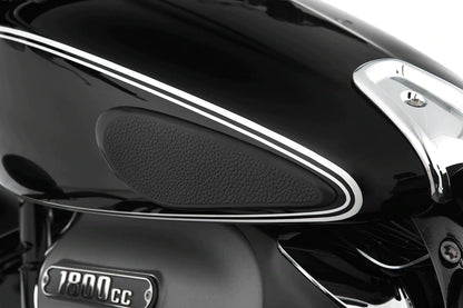 BMW R18 Ergonomics - Tank Pads Set - Wunderlich