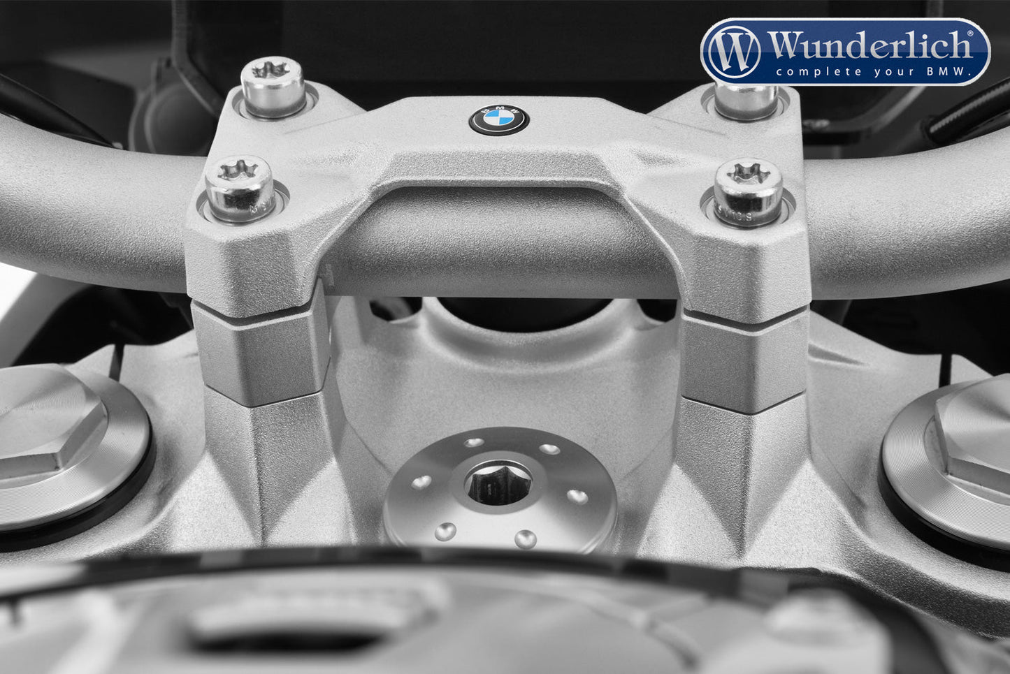 BMW F750 GS Ergonomics - Handlebar Risers - Wunderlich