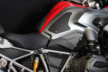 BMW R1200 GS (13-16) Snake Skin Tank Grips (w/ free Center Tank Protector) - TechSpec