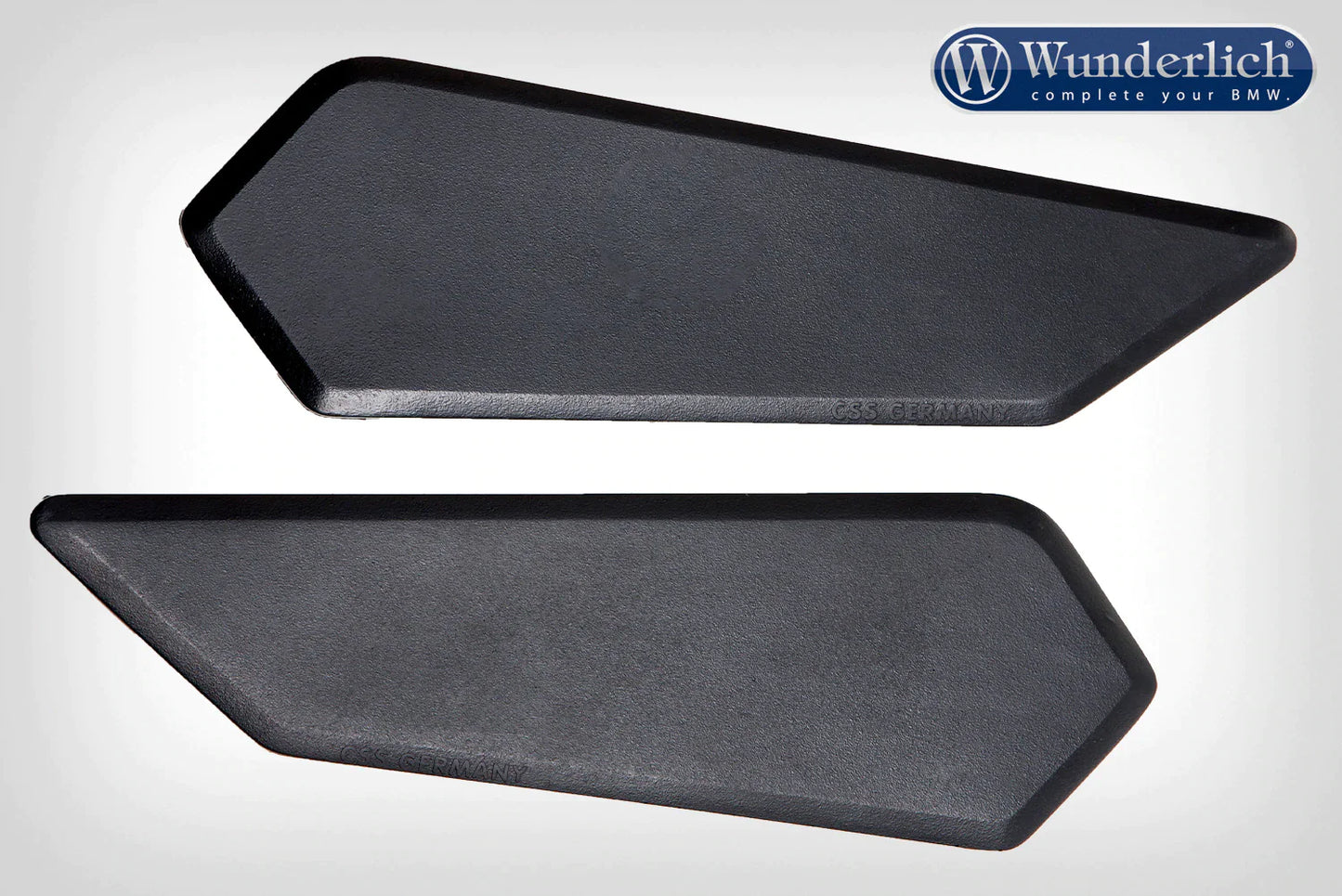 BMW R1250R Ergonomics - Tank Pads - Wunderlich