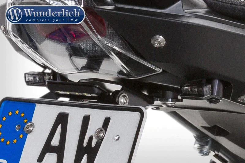 BMW R1200R Styling - "Cube-Type" Indicators - Wunderlich