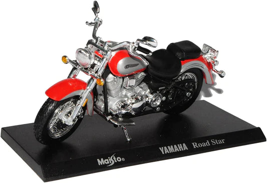 Maisto Yamaha 2001 Roadstar 1:18 Scale Model