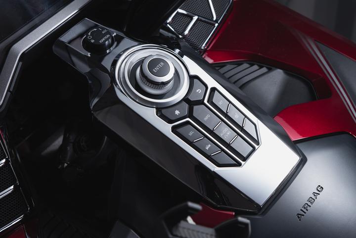 TWINART Switch Panel Cover - Honda Goldwing - Ciro Goldstrike