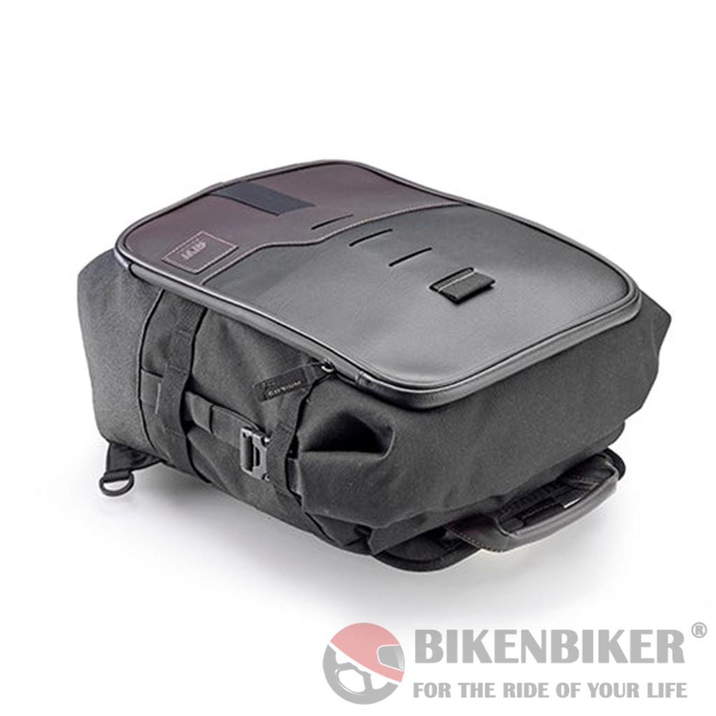 CRM101 Rucksack & Saddle Bag, 18 Litres - Givi