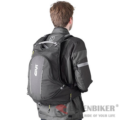 EA104B Expandable Rucksack, 22 Litres - Easy-T Range - Givi