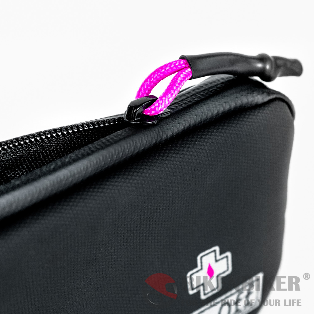 Muc-Off Rainproof Essentials Case