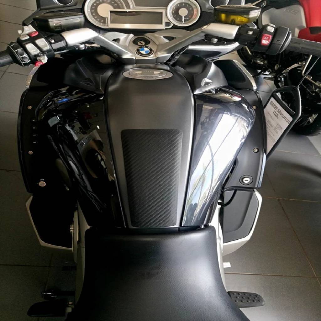 BMW K 1600 GT Ergonomics - Tank Pad