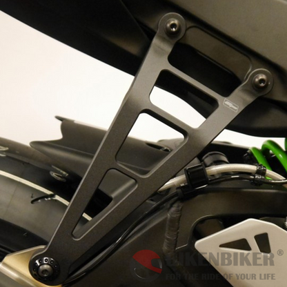 Kawasaki Ninja ZX10R Exhaust Hanger/Blanking Plate Kit 2016+ Evotech Performance