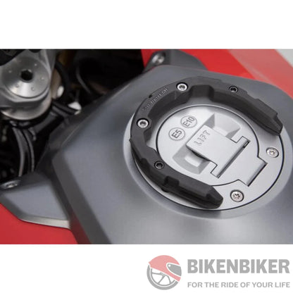 Ktm Duke 390 (13-16) Luggage - Quick Lock Pro Tank Ring Sw-Motech