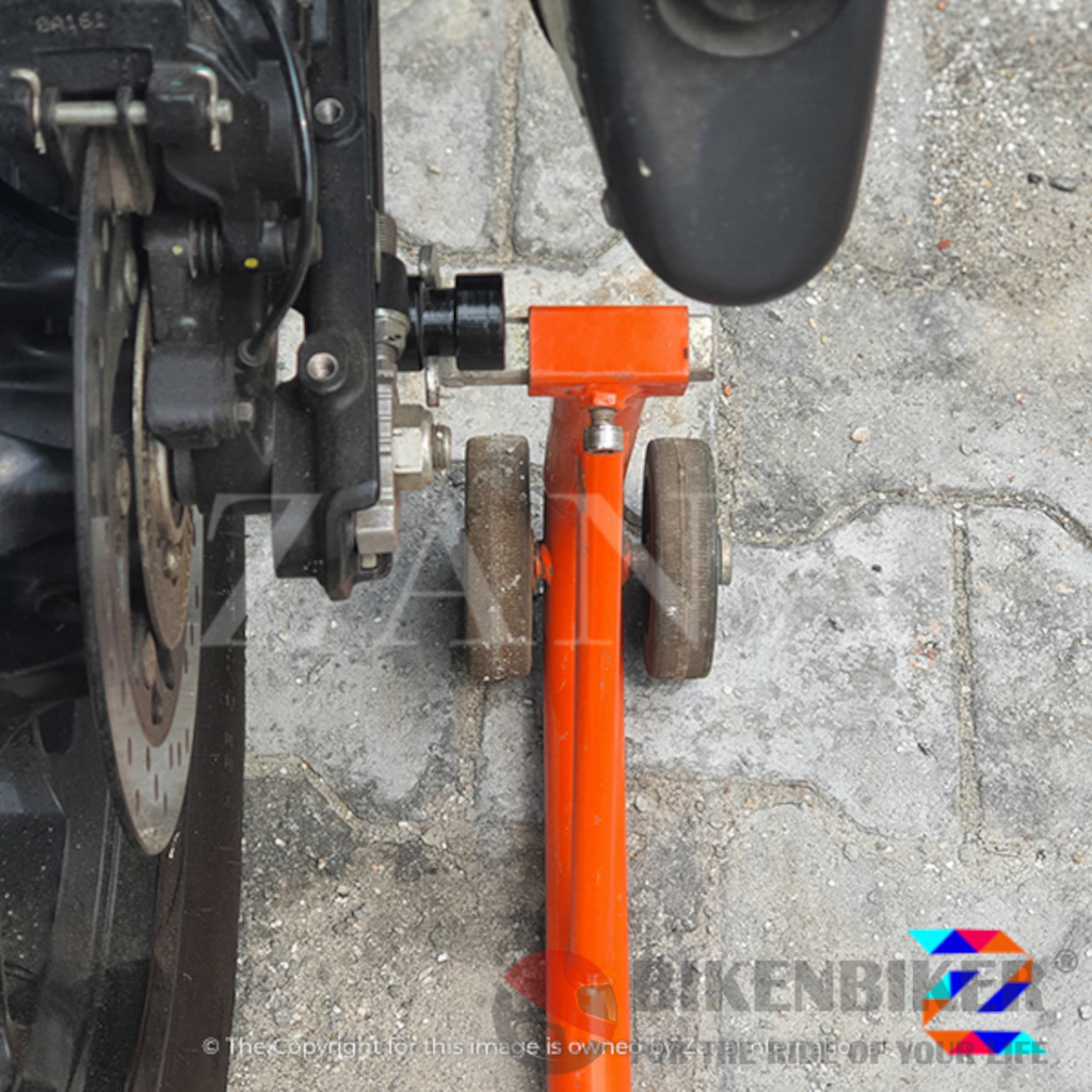 KTM Adventure 390 Rear Paddock Spools With Swing Arm Protector-Zana