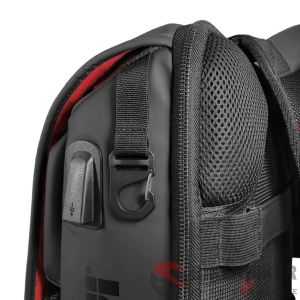 Tr33 Backpack - Givi