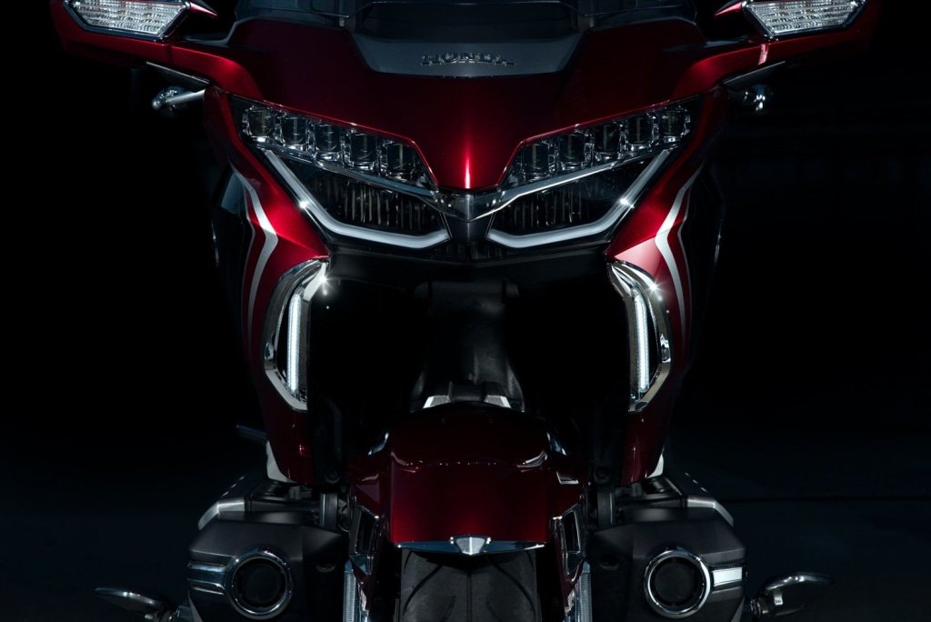 TWINART Lighted Vent Trim - Honda Goldwing - Ciro Goldstrike